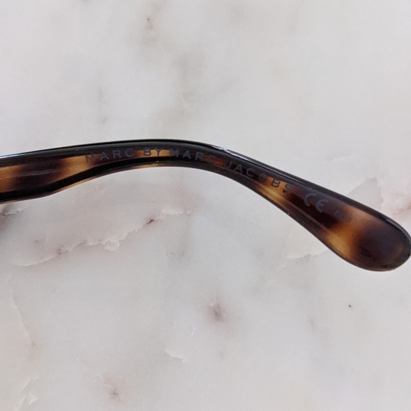 Marc by Marc Jacobs Cat Eye Tortoise Shell Sunglasses - Picture 4 of 5